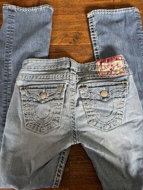 True Religion Women’s Light Wash Boot Cut Jeans with Signature Back Pockets